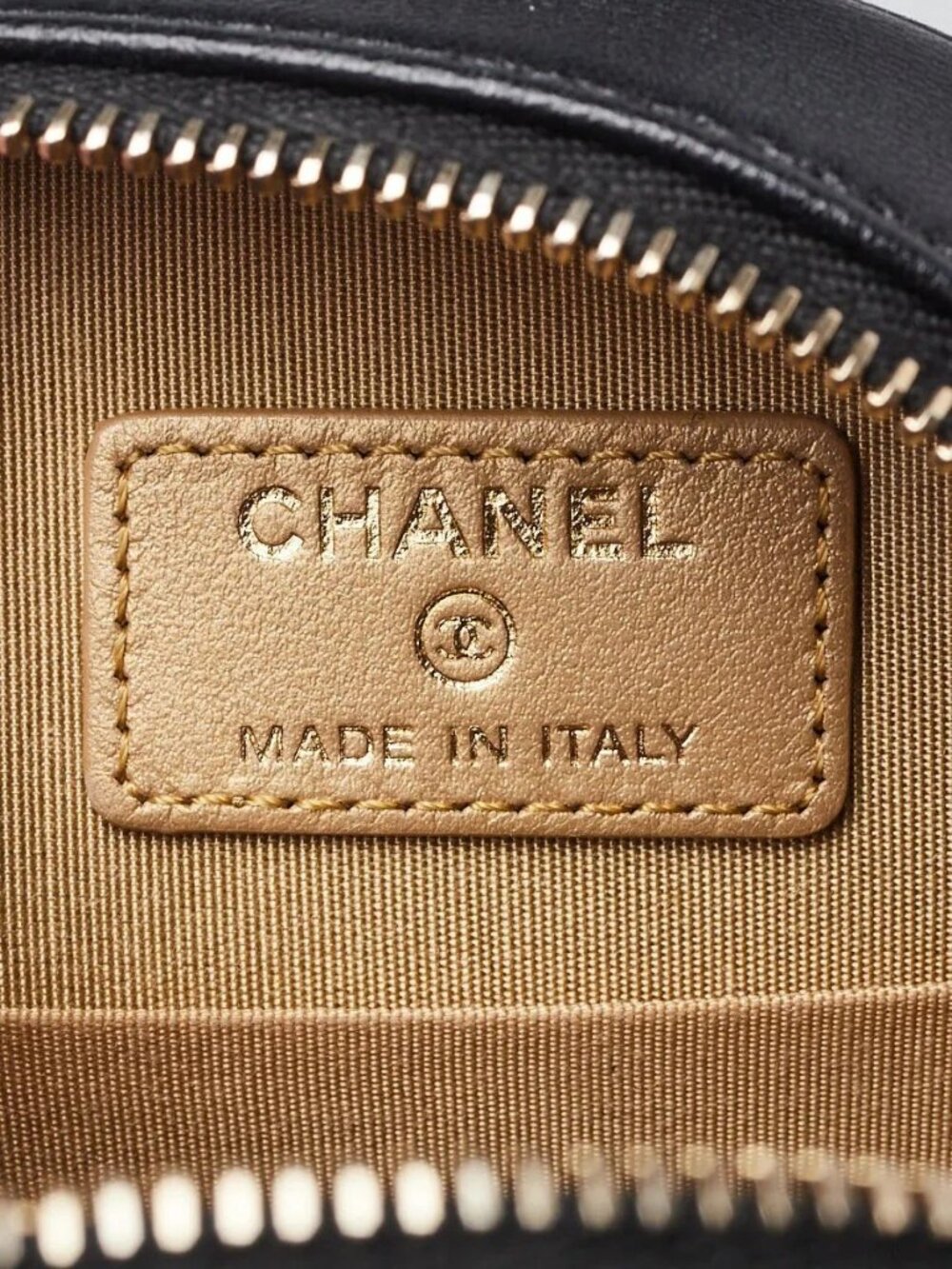Chanel Black Quilted Lambskin Leather Lucky Charms Round Crossbody Bag - Picture 7 of 9